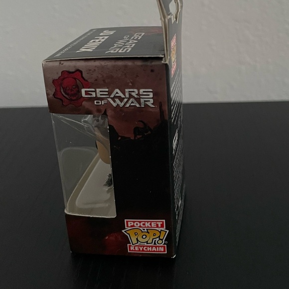 Gears of War Pocket Pop! Keychain JD Fenix (NWT) - Picture 3 of 5